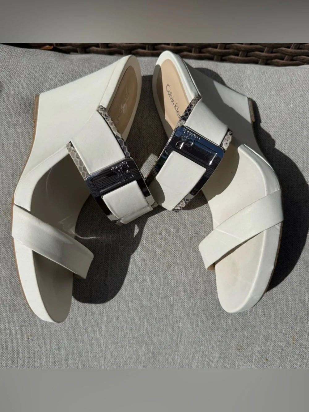 Calvin Klein Glam White Leather Wedge Sandals Silver Buckle Snake Slides Sz 10